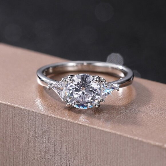 🌸OVAL CUT SILVER SOLITAIRE PROMISE WEDDING ENGAGEMENT RINGS, K762 - Picture 2 of 7